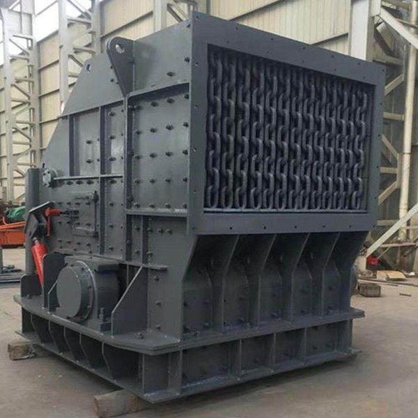 3/4 Hammers 9252kg 1130mm Impact Stone Crusher For Sand