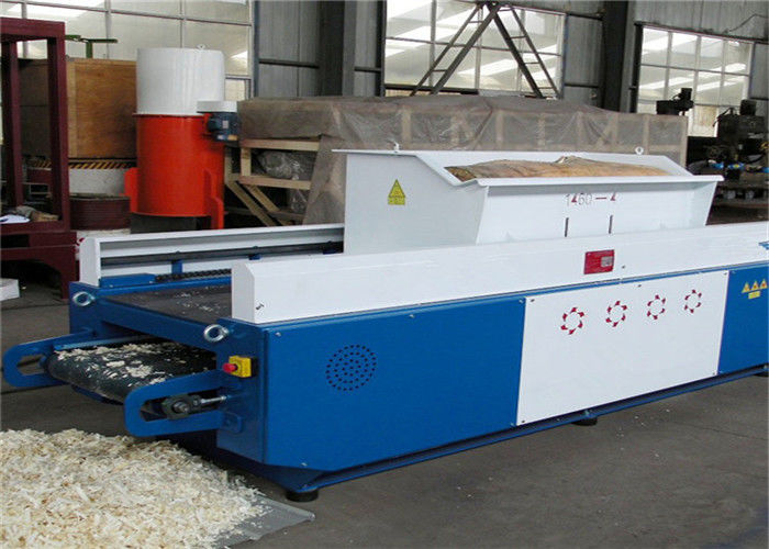 380*155*135cm 1500kg/H 140cm Wood Shaving Mill